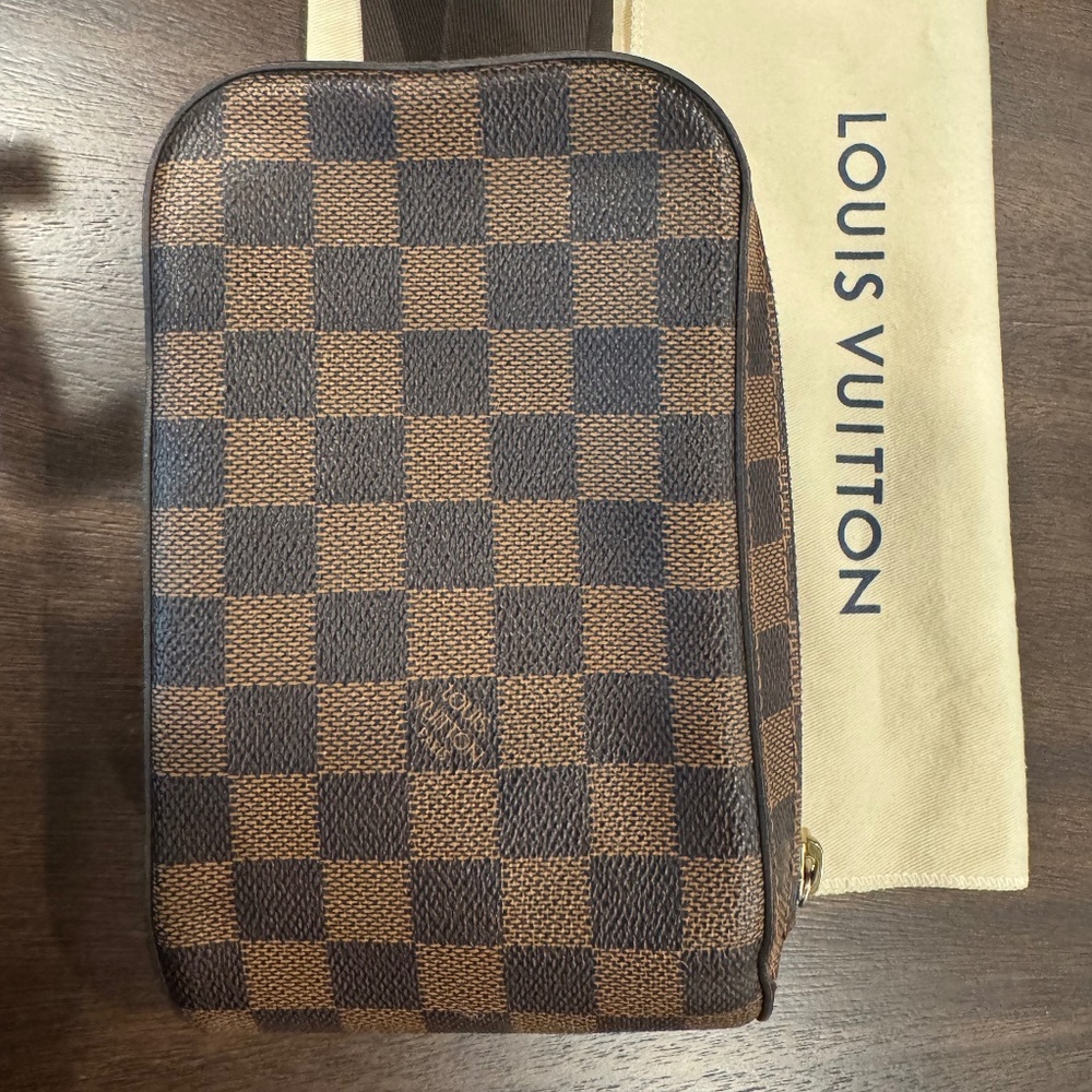Louis Vuitton  fanny pack